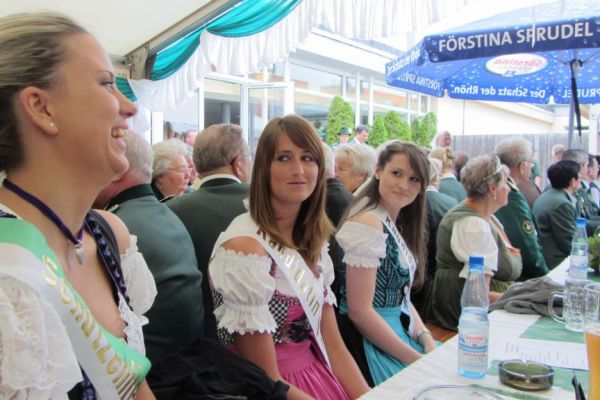 schuetzenfest13-freitag-28348765DA-CF80-637C-7FDE-5C3D756BBC61.jpg
