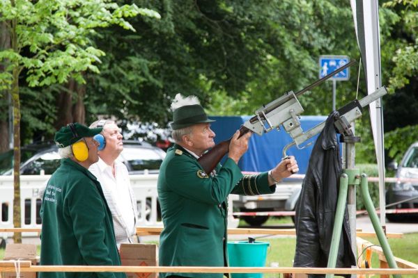 schuetzenfest13-samstag-13A61227FC-DBA9-207E-5273-476E9EED1EC6.jpg