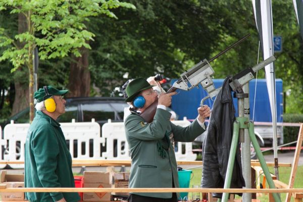 schuetzenfest13-samstag-176C483A7B-C965-7339-096F-5A903ACBBD0F.jpg
